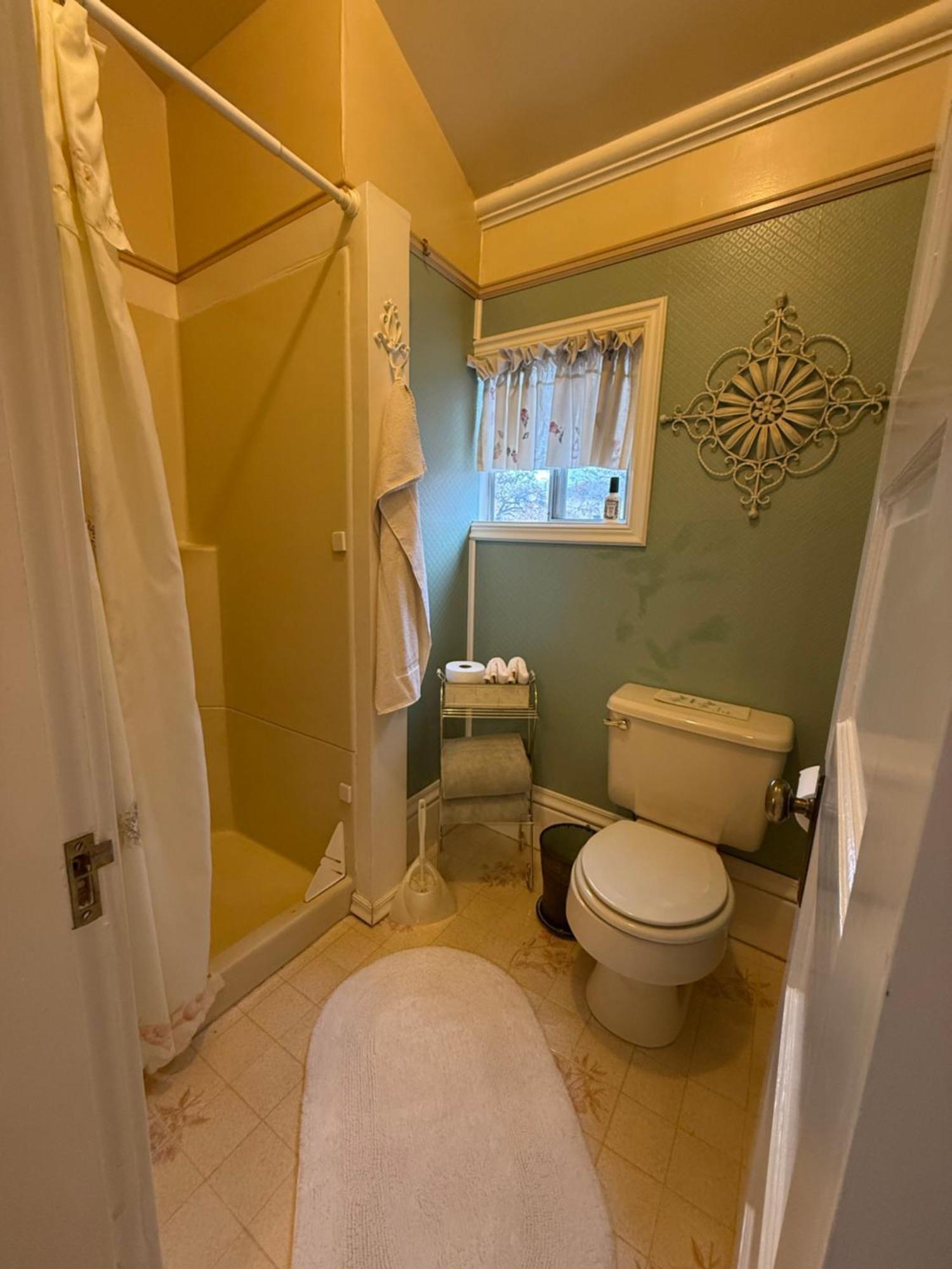 סוזאנוויל Roseberry House Bed And Breakfast מראה חיצוני תמונה